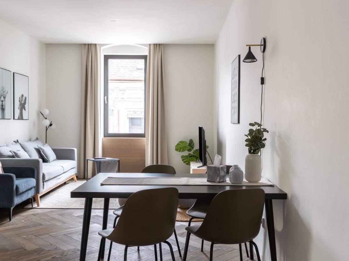 Limehome Linz Schillerstrasse Buitenkant foto