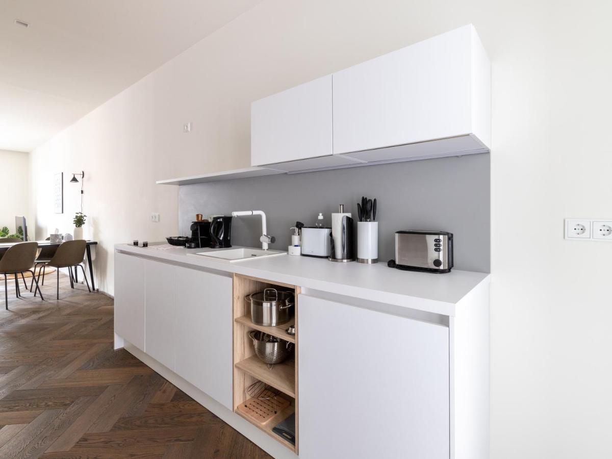 Limehome Linz Schillerstrasse Buitenkant foto