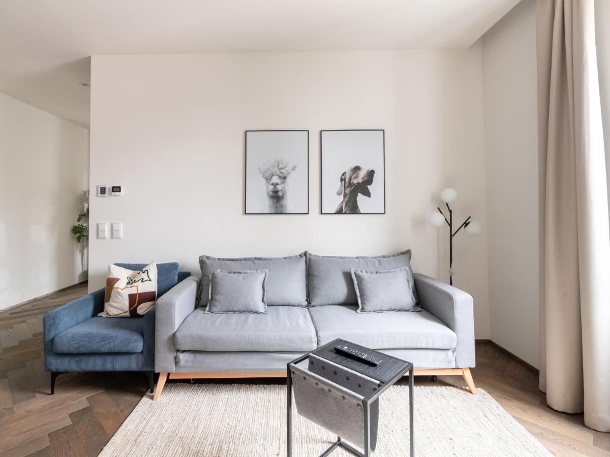Limehome Linz Schillerstrasse Buitenkant foto
