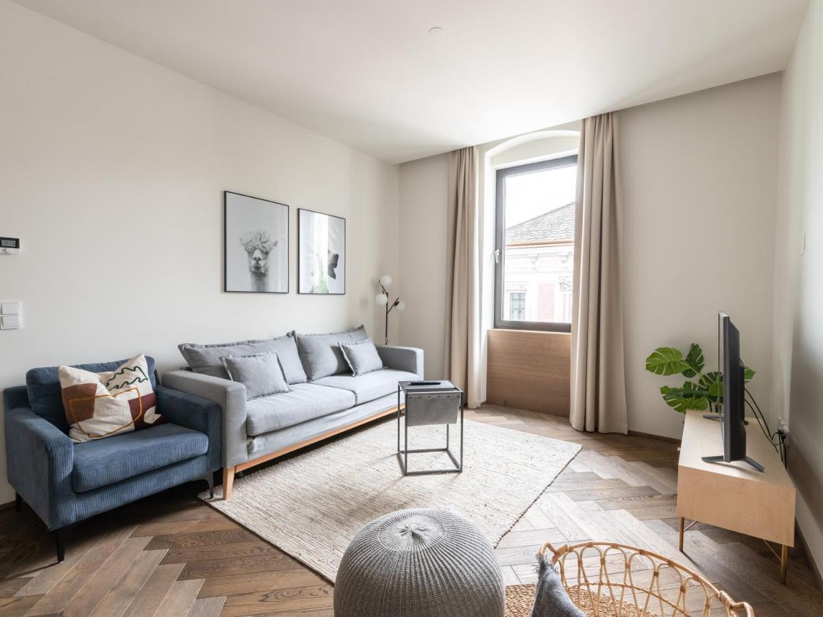 Limehome Linz Schillerstrasse Buitenkant foto