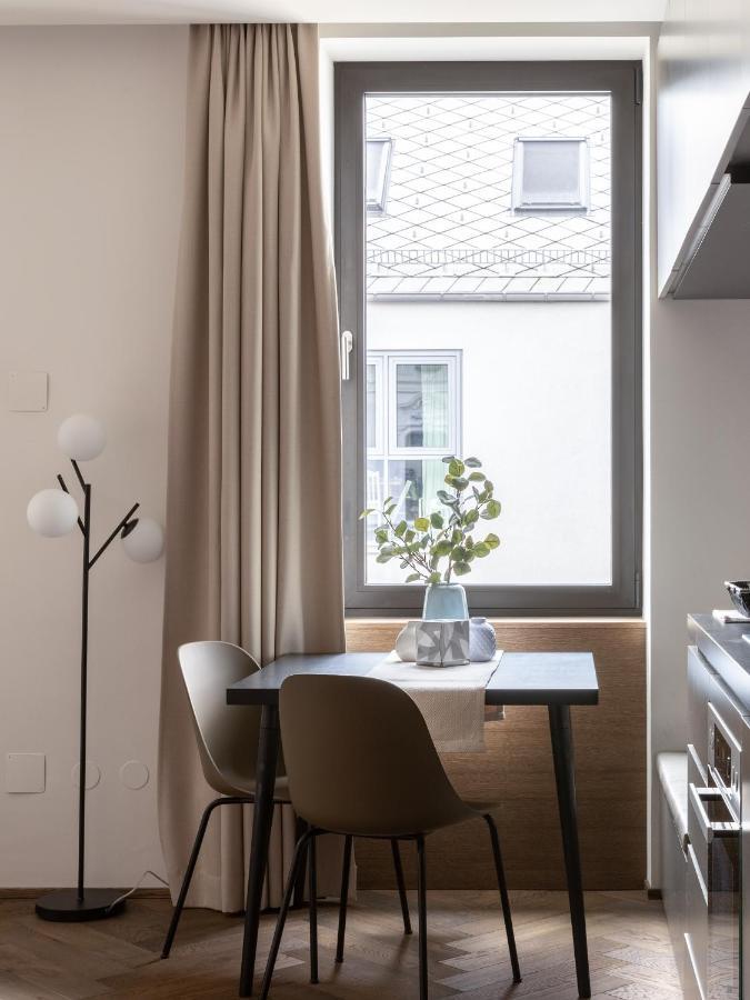 Limehome Linz Schillerstrasse Buitenkant foto